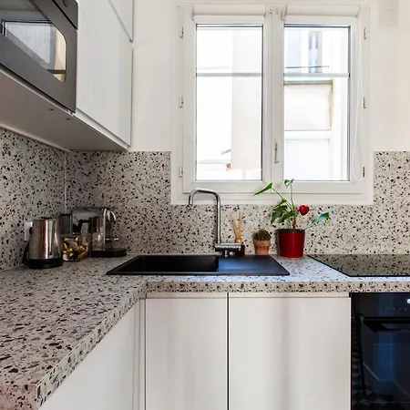 Montmartre Fully Refurbished Charming *