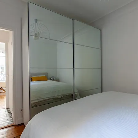 Montmartre Fully Refurbished Charming