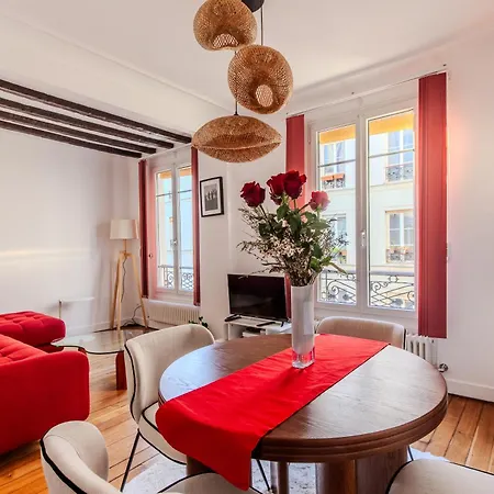 Montmartre Fully Refurbished Charming París