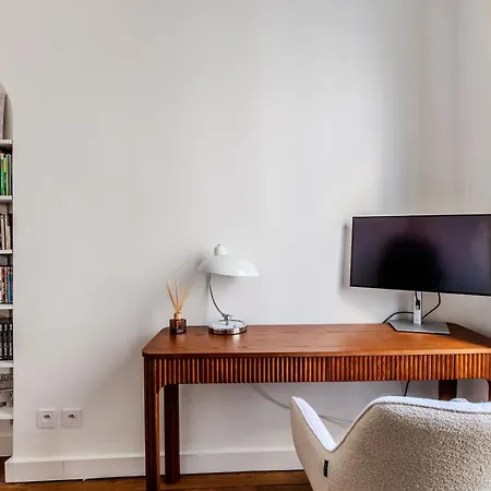 Montmartre Fully Refurbished Charming * París